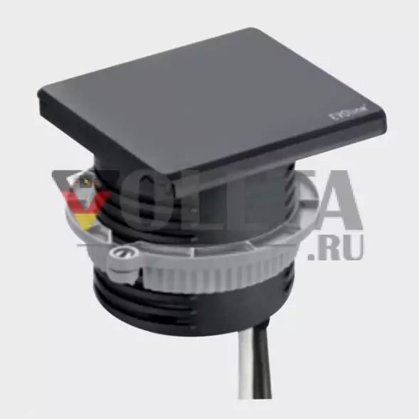 EVOline Square80 / 1x розетка / 1x USB-зарядное устройство / Черный