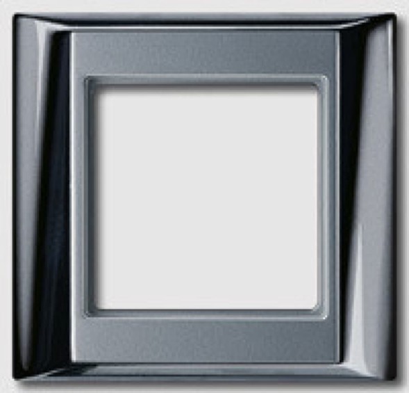 Jung AP583GCRAL A plus рамка,3 группы, цвет: полированный хром