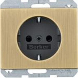 Berker MAN0104017 розетка SCHUKO erh BS K.5 латунь