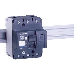 Автоматический выключатель Schneider Electric 18759