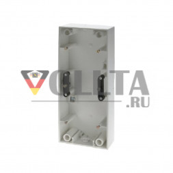 Berker 10431909 накладной корпус,3 группы, вертикальная, цвет:полярная белизна, тон: матовый
