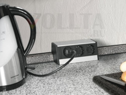 Зарядное устройство EVOline R-Dock / 4 розетки / 2 порта USB / белое