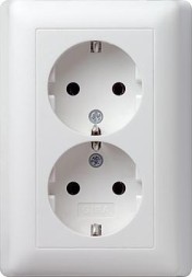 Gira 078004 Двойной SCHUKO Standard 55 чистый белый матовый