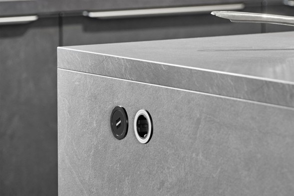 EVOline One / двойное зарядное устройство USB переменного тока / защитное кольцо из нержавеющей стали